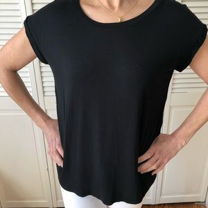 ⭐️BOGO FREE with Purchase⭐️ Black Tee w/ Detailing